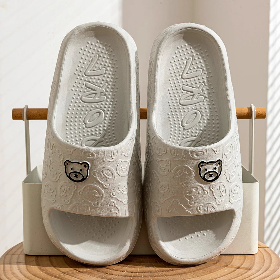 Printting Cute Bear Women Slippers Summer Indoor Soft Cartoon Sandals Bathroom Anti-Slip Outdoor Comfy Men Leisure Shoes Couple